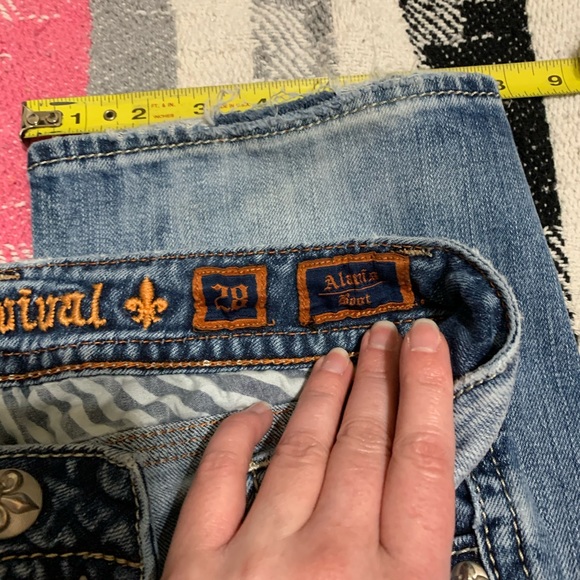 Rock Revival Jeans - Picture 4 of 8